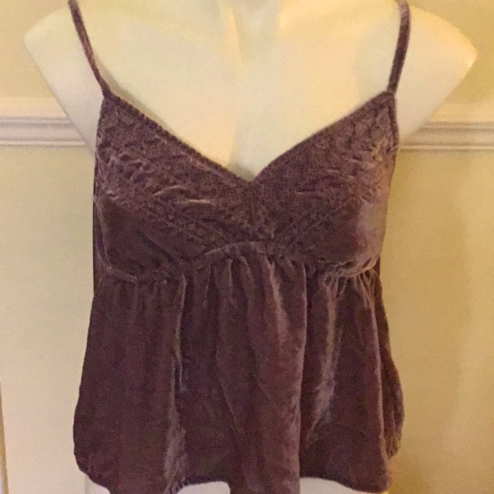 Lucky brand ladies short top